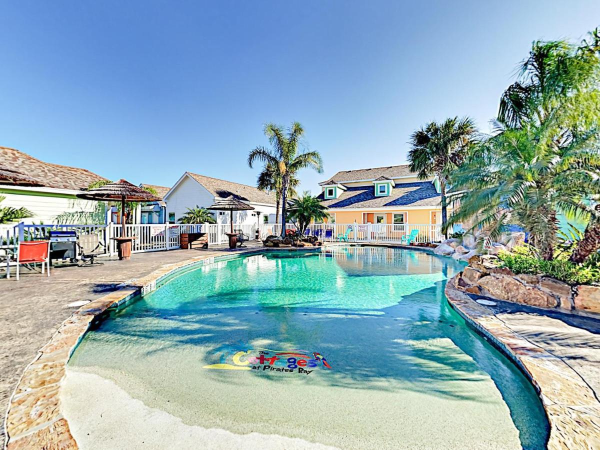 Апартаменти Sail Away At Pirate'S Bay Unit 113 Порт-Аранзас Екстер'єр фото